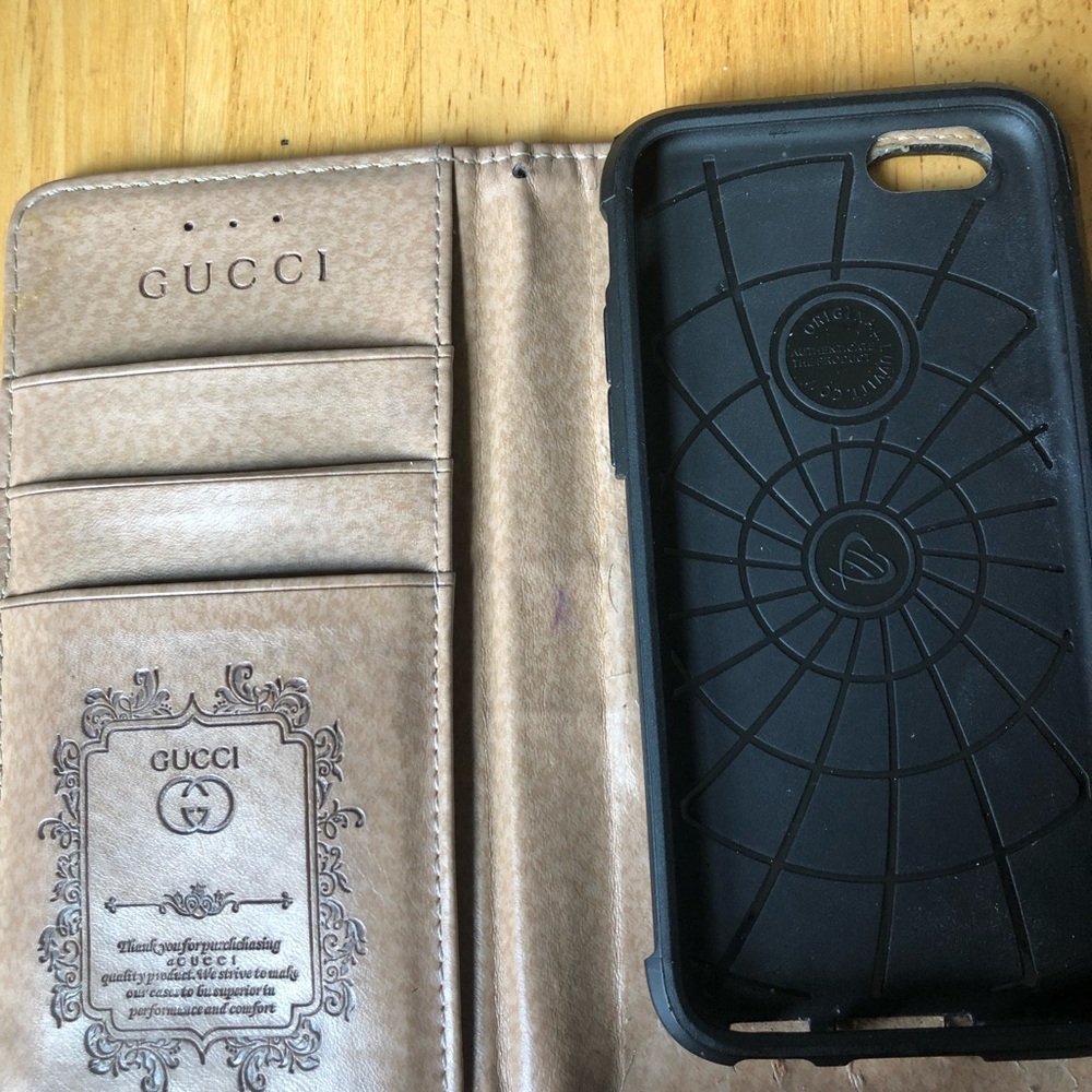 Gucci iPhone 8 case - Picture 5 of 8